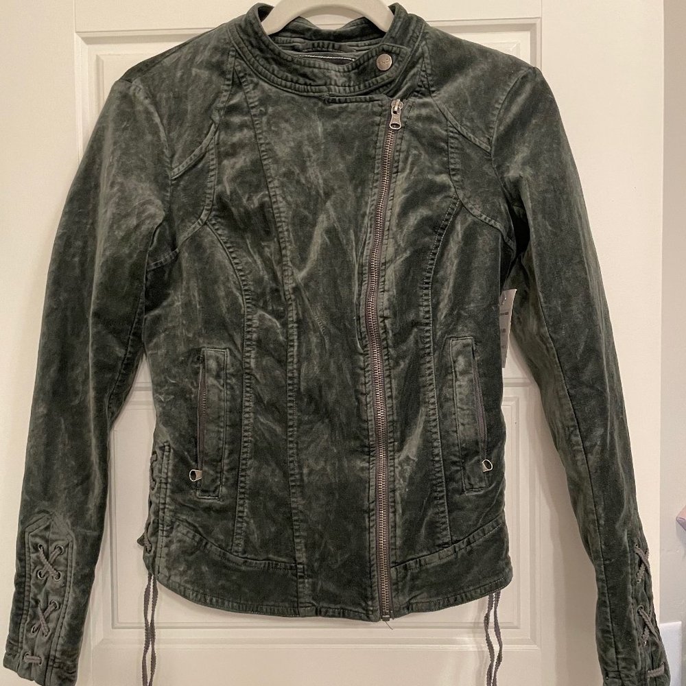 BNCI by Blanc Noir, Asymmetrical Velvet Moto Jacket with Laced Sleeves, NWT, NEW